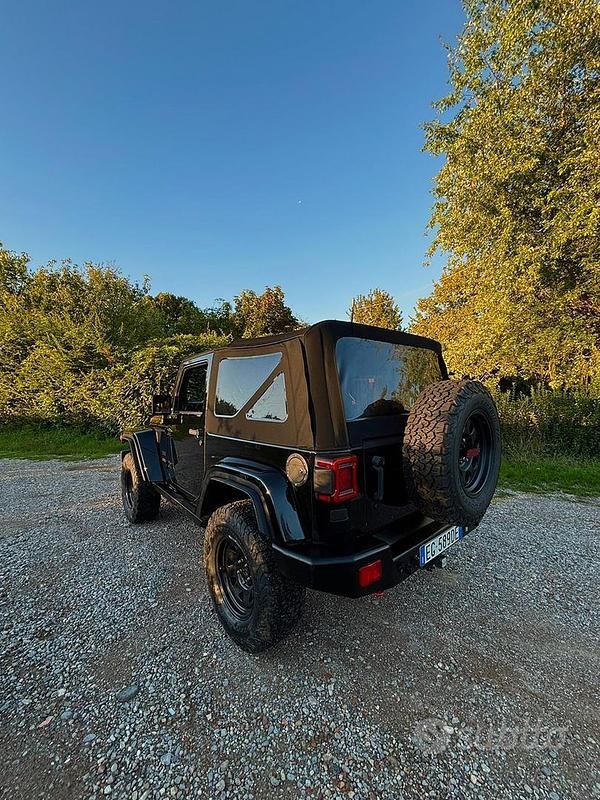 Usata Jeep Wrangler 2007 Nero SUV