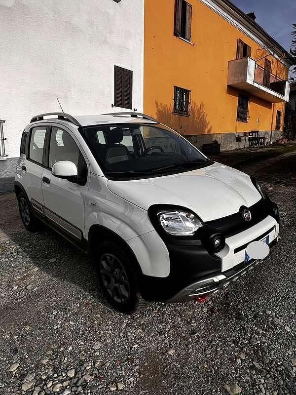 Usata Fiat Panda Cross Cross 80 CV (58 kW) 2014 Utilitaria