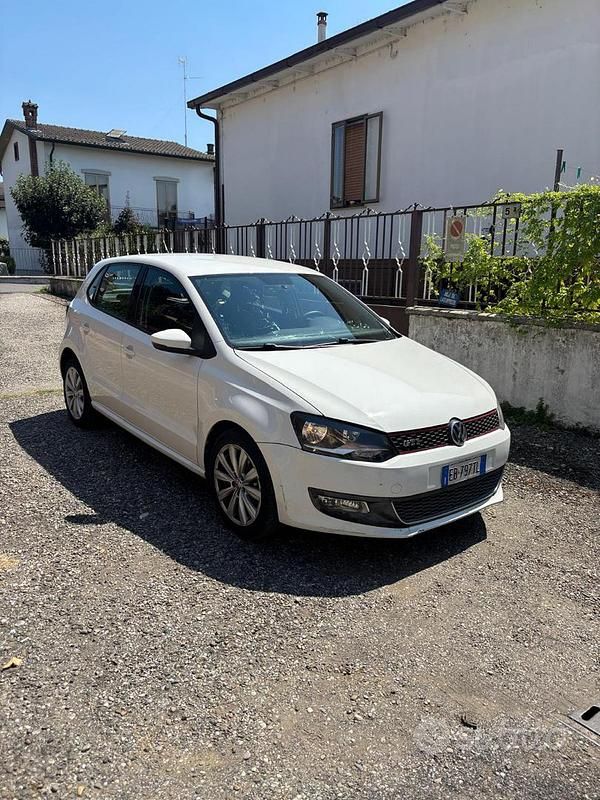 Usata VW Polo 75 CV (55 kW) 2010 Bianco Utilitaria