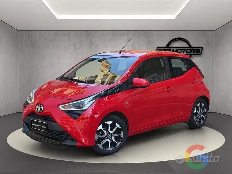 Usata Toyota Aygo 72 CV (52 kW) 2021 Utilitaria