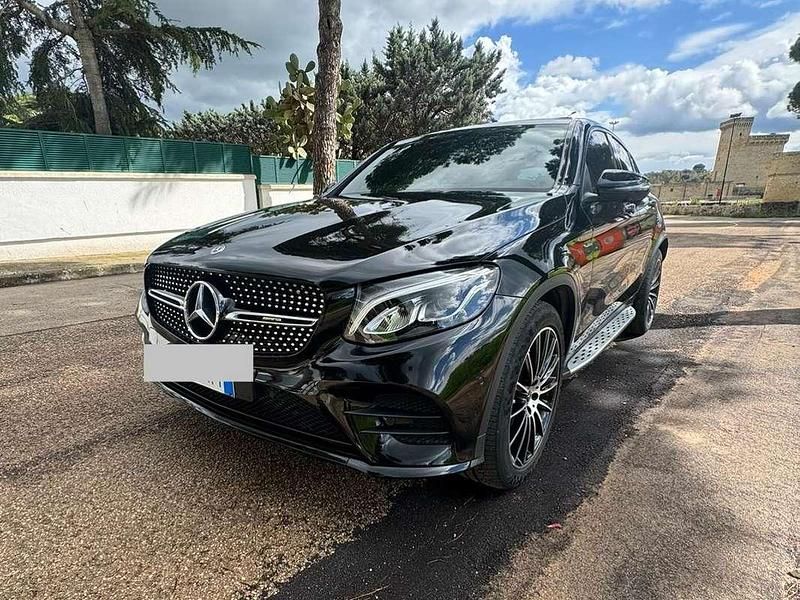 Usata Mercedes GLC250 AMG 204 CV (150 kW) 2018 Nero Coupé
