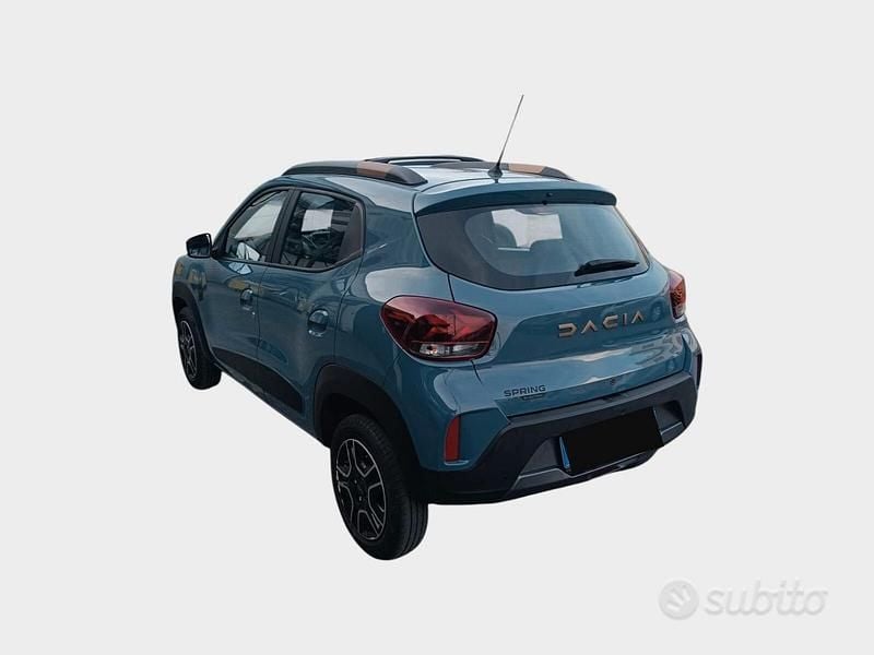 Usata Dacia Spring Extreme 47 kW (65 CV) 2023 Blu scuro Utilitaria