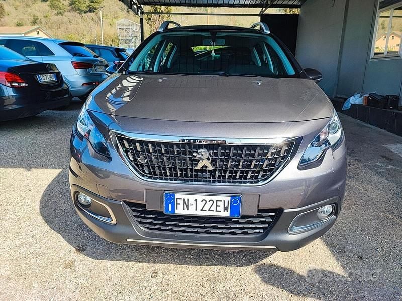 Usata Peugeot 2008 Allure 99 CV (72 kW) 2018 Grigio SUV