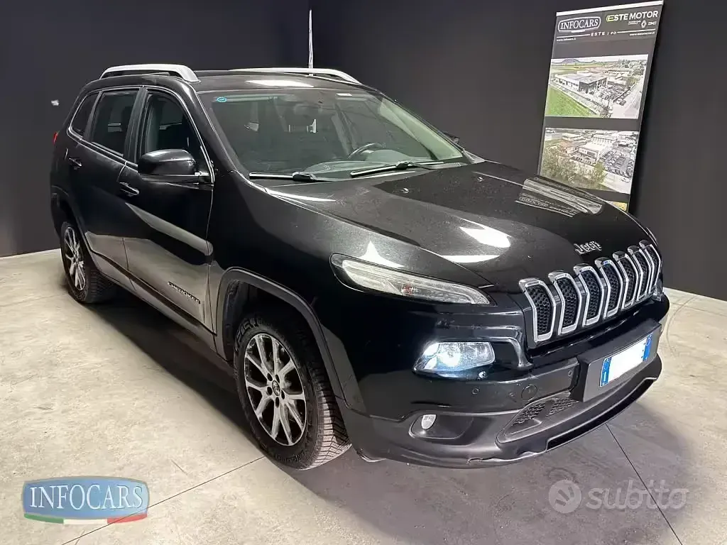 Usata Jeep Cherokee Longitude 170 CV (125 kW) 2014 SUV