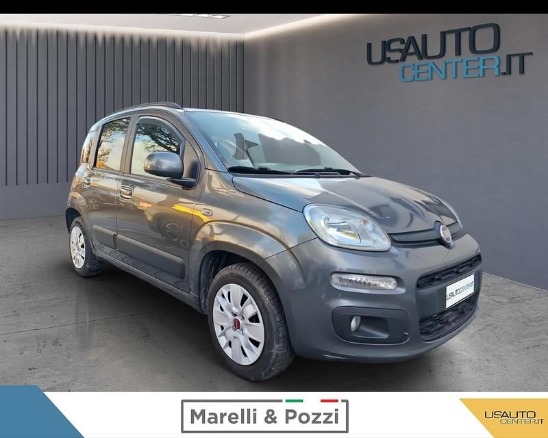 Usata Fiat Panda Lounge 69 CV (50 kW) 2018 Grigio Utilitaria