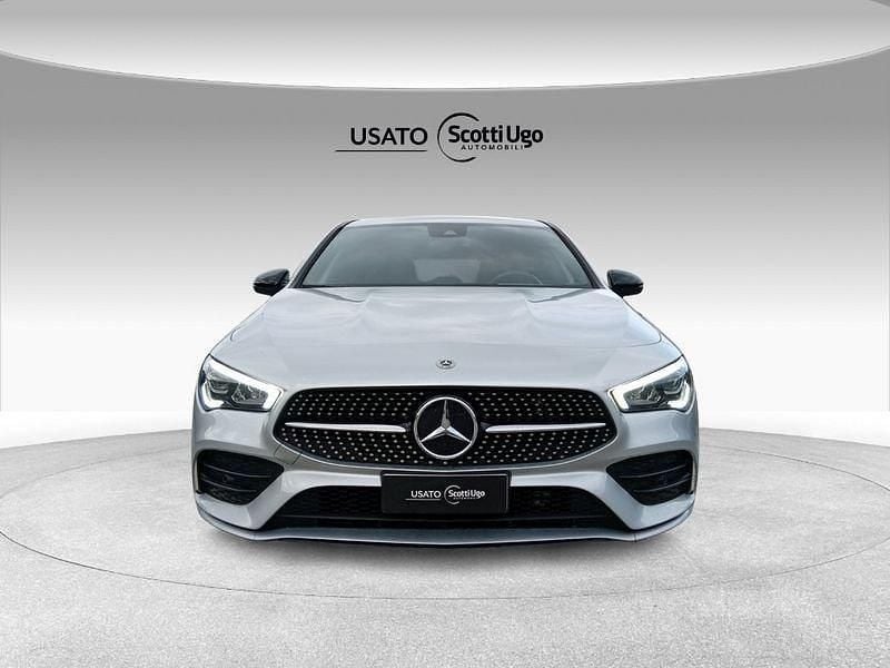 Usata Mercedes CLA200 Premium 150 CV (110 kW) 2023 Argento Station wagon