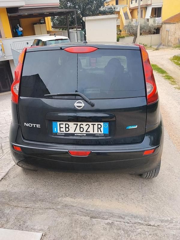 Usata Nissan Note 88 CV (64 kW) 2010 Utilitaria