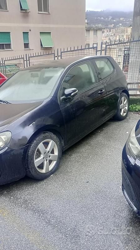 Nero Usata 2008 VW Golf Berlina | 3000 € (Super prezzo) - Immagine 1/4