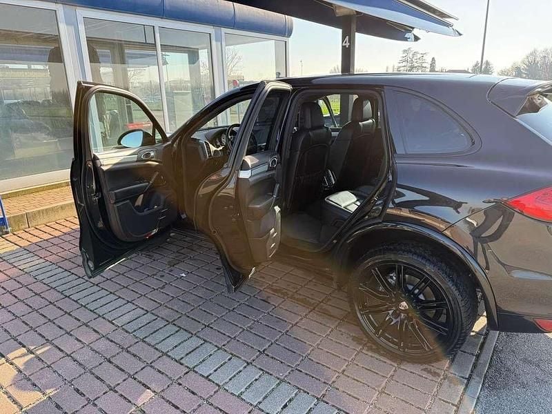 Usata Porsche Cayenne 400 CV (294 kW) 2013 Nero SUV