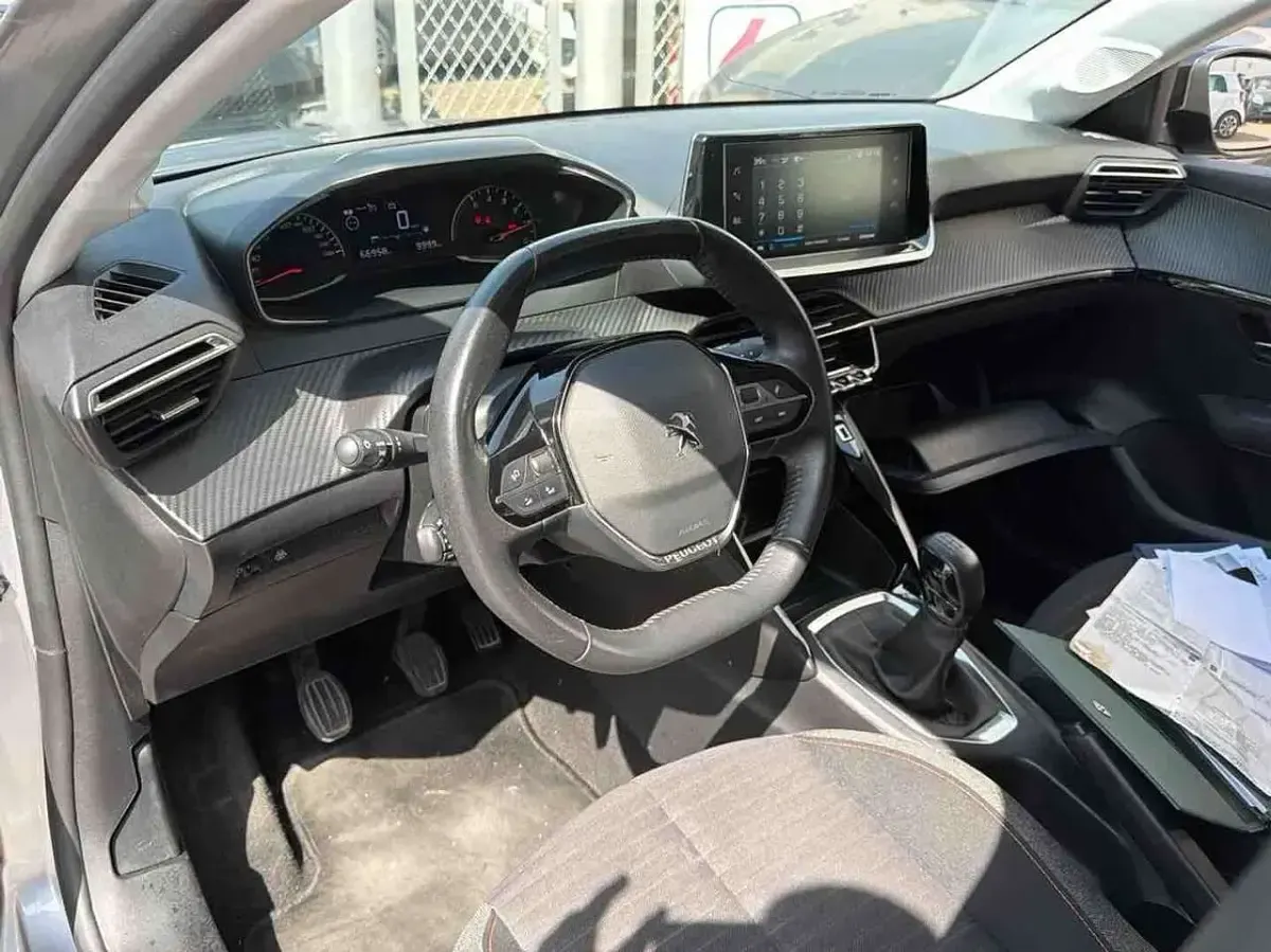 Usata Peugeot 208 Active 75 CV (55 kW) 2022 Other Utilitaria