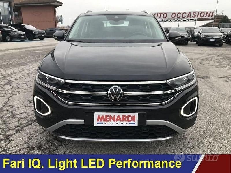 Usata VW T-Roc Style 116 CV (85 kW) 2025 Nero SUV