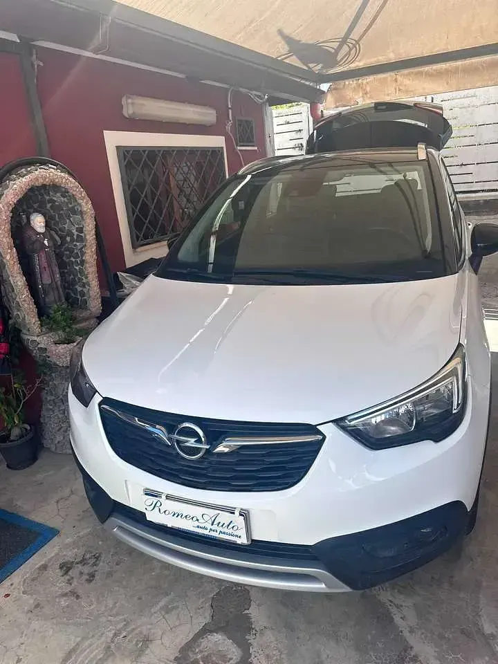 Usata Opel Crossland X Innovation 102 CV (75 kW) 2018 Bianco SUV