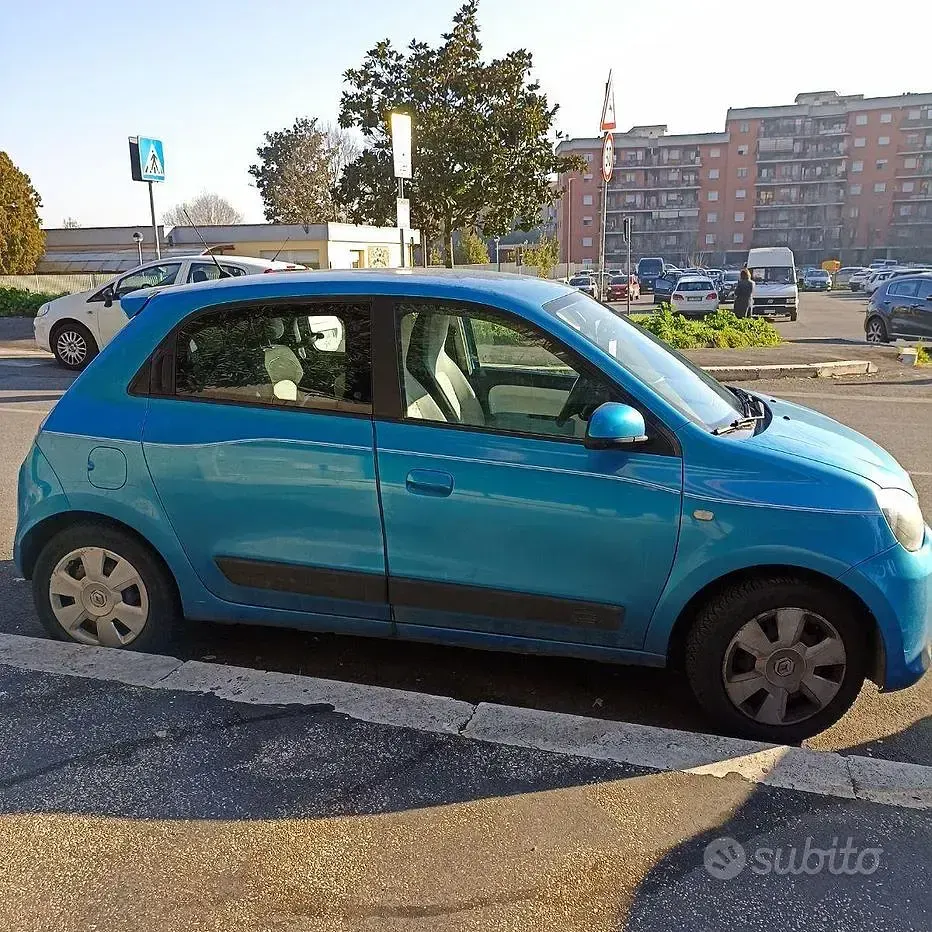 Usado Renault Twingo SE 69 HP (50 kW) 2016 Citadino