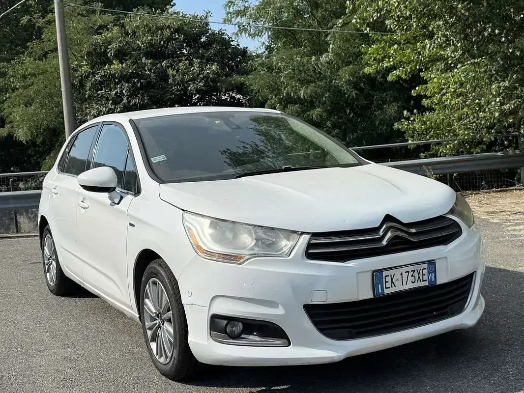 Usata Citroën C4 Exclusive 111 CV (81 kW) 2011 Berlina