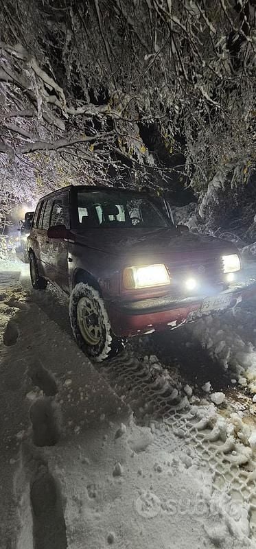 Usata Suzuki Vitara 1993 Rosso SUV