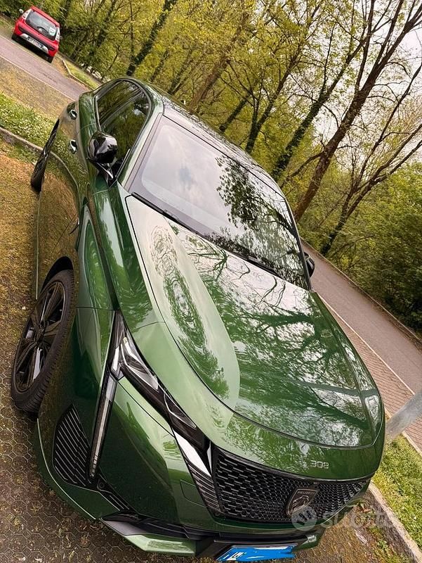Usata Peugeot 308 131 CV (96 kW) 2023 Verde Berlina