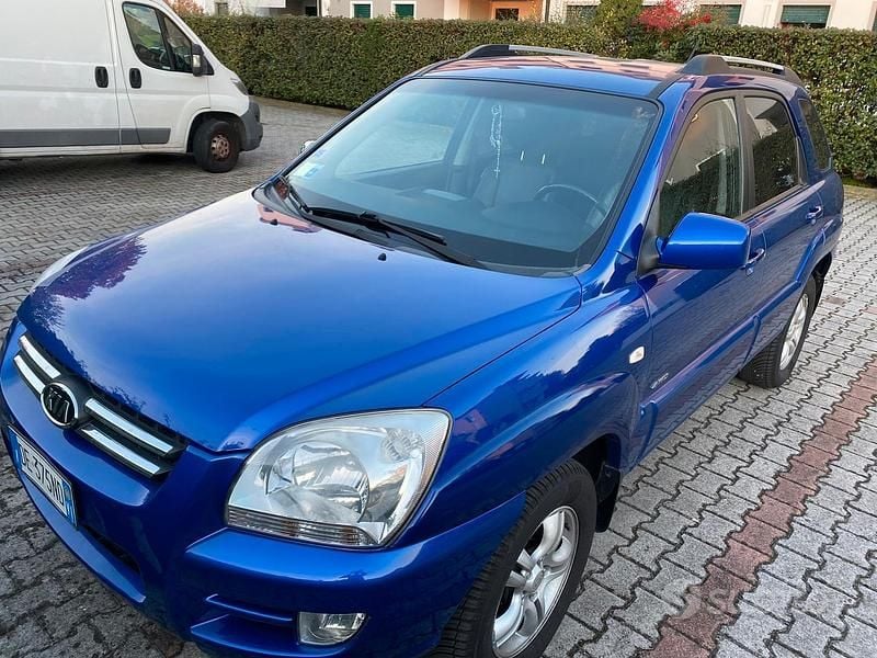 Blu Usata 2006 Kia Sportage SUV | 4000 € (Buon prezzo) - Immagine 1/4