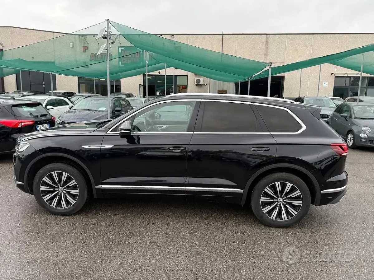 Usata VW Touareg Advance 231 CV (169 kW) 2019 Nero SUV