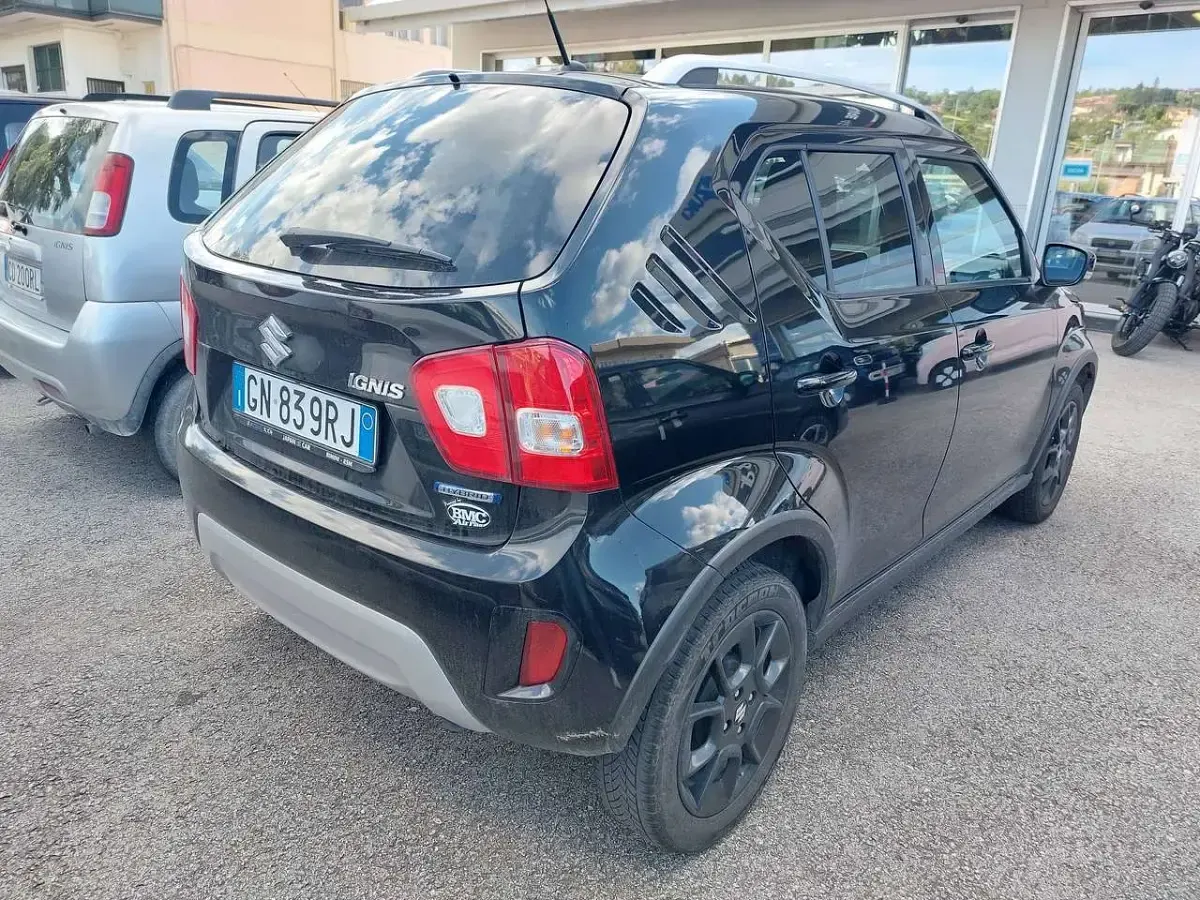 Usata Suzuki Ignis 83 CV (61 kW) 2023 Nero dubai SUV