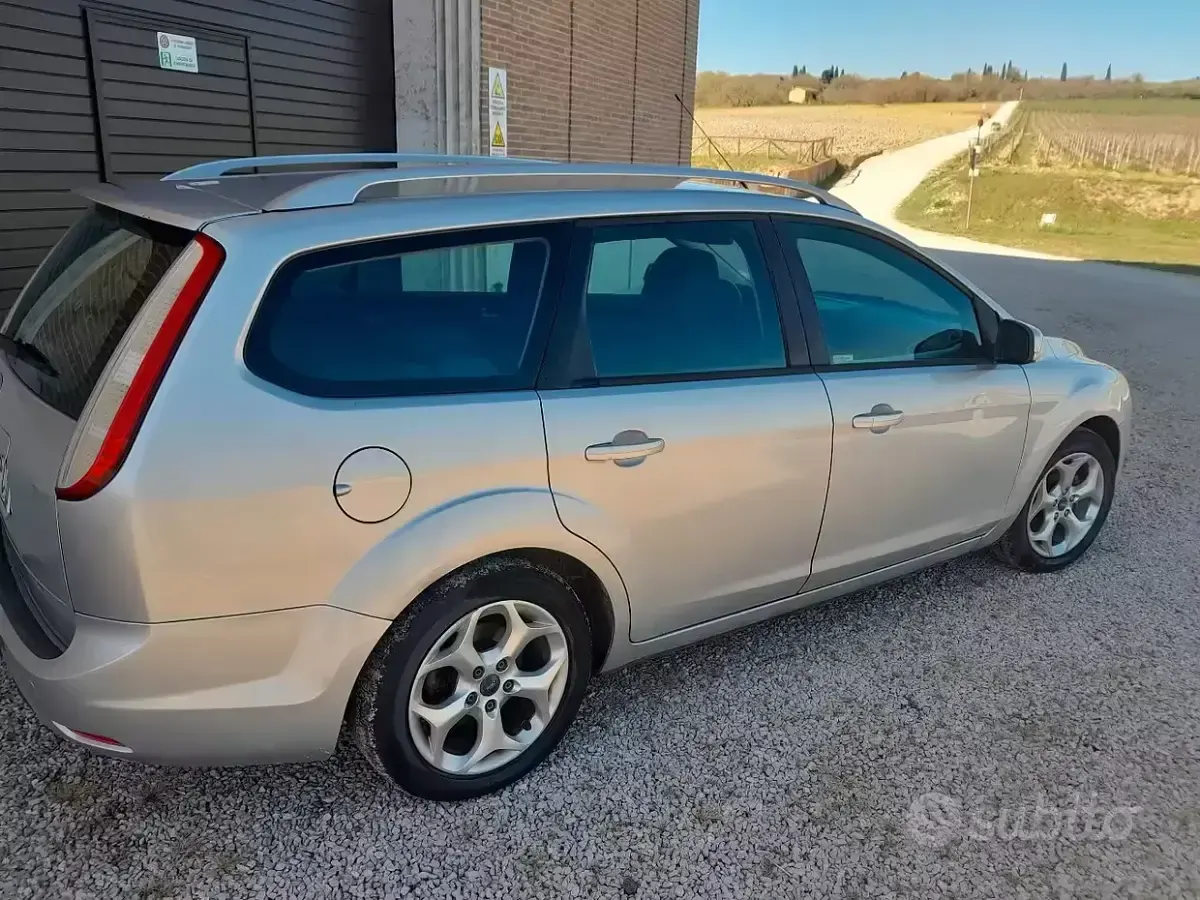 Occasion Ford Focus 90 PK (66 kW) 2009 Grijs Stationwagen