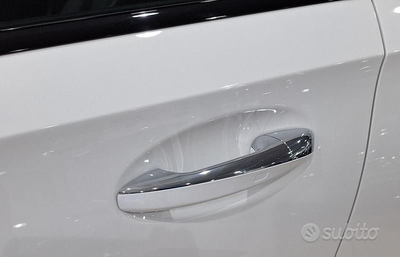 Usata Mercedes A200 Premium 150 CV (110 kW) 2023 Bianco Berlina