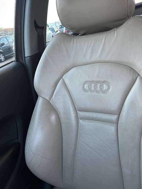 Usata Audi A1 105 CV (77 kW) 2011 Marrone Utilitaria