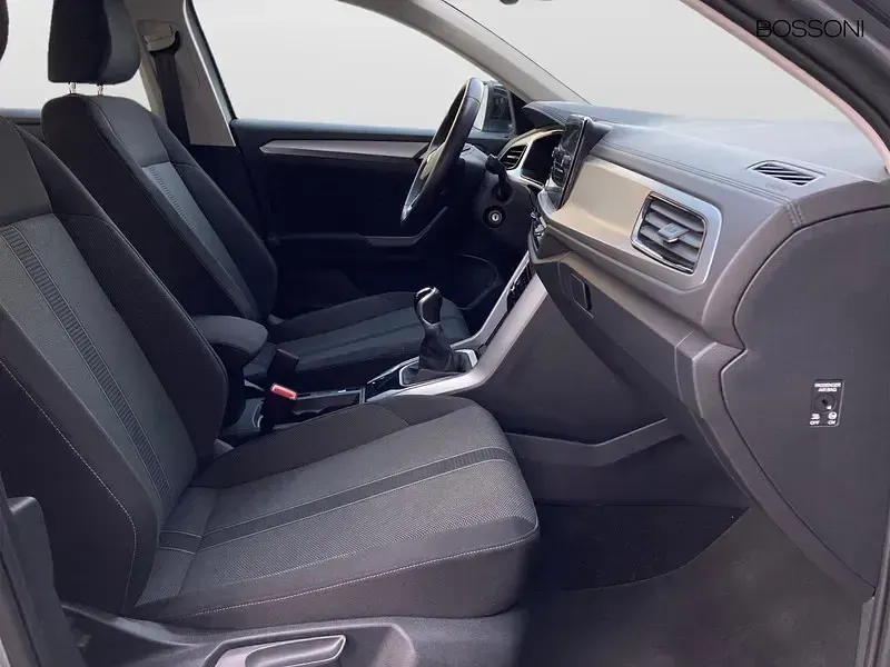Usata VW T-Roc Life 115 CV (84 kW) 2025 Grigio SUV