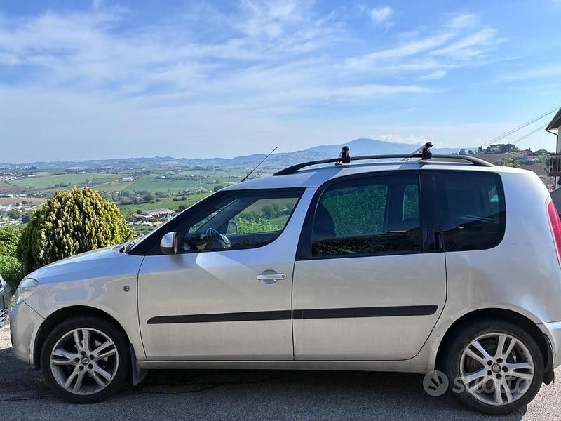 Occasion Skoda Roomster Comfort 86 ch (63 kW) 2007 Gris Monospace
