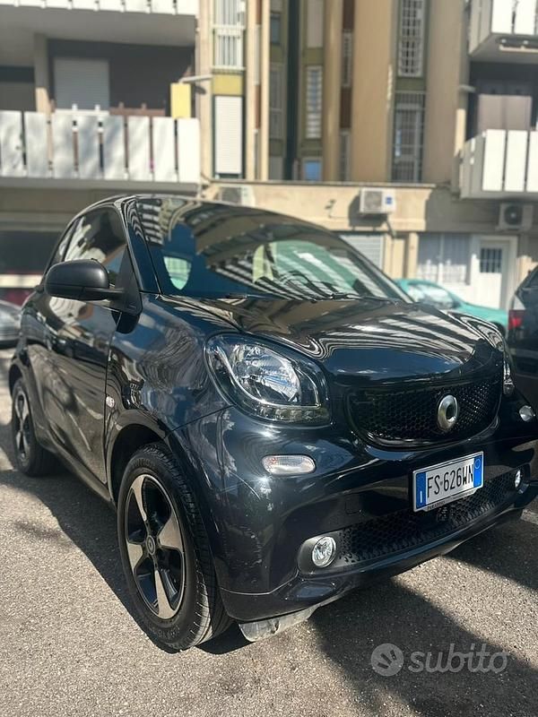 Usata Smart ForTwo Coupé Passion 71 CV (52 kW) 2018 Nero Coupé