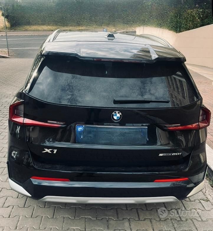 Usata BMW X1 Comfort Edition 156 CV (114 kW) 2023 Nero SUV