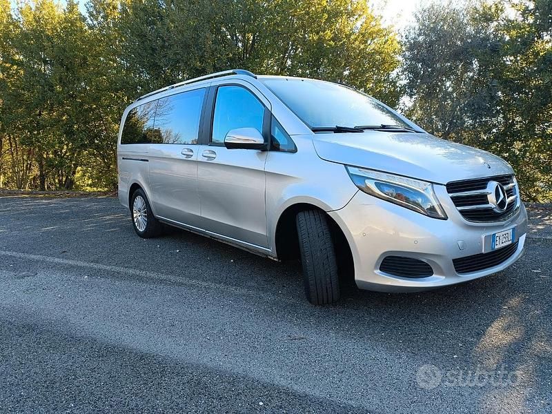 Usata Mercedes V220 Executive 163 CV (119 kW) 2015 Grigio Monovolume
