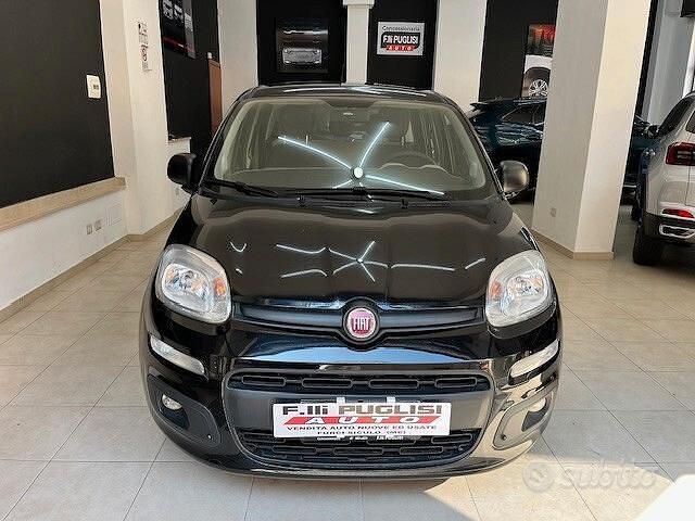 Usata Fiat Panda Easy 95 CV (69 kW) 2016 Nero Utilitaria