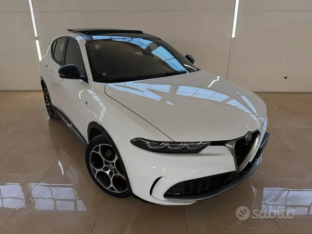 Usata Alfa Romeo Tonale Ti 131 CV (96 kW) 2024 Bianco SUV
