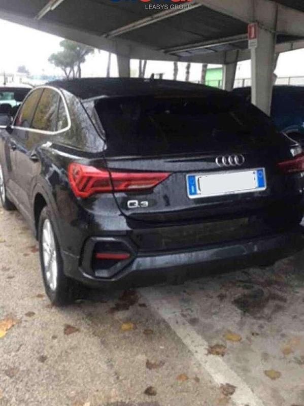 Usata Audi Q3 Business Plus 150 CV (110 kW) 2022 Nero SUV