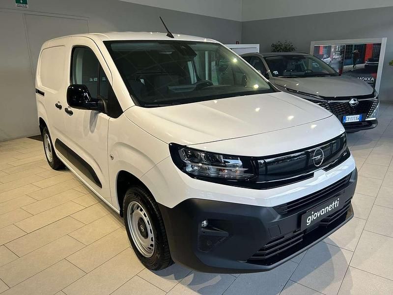 Bianco Nuova 2025 Opel Combo Furgone | 19.900 € (Buon prezzo) - Immagine 1/4