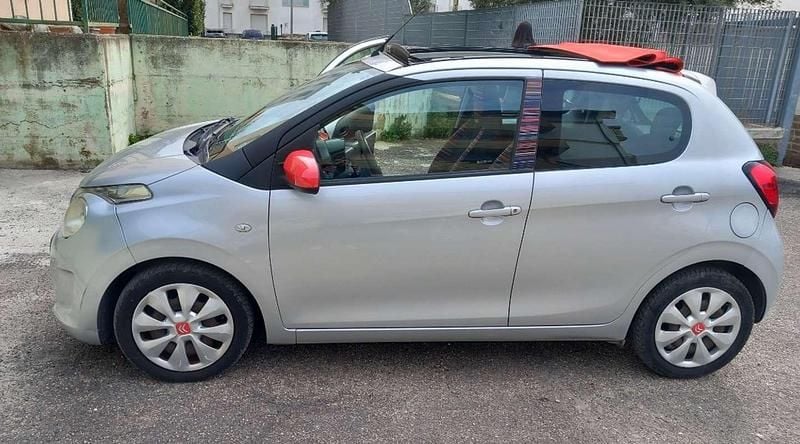 Usata Citroën C1 Shine 92 CV (67 kW) 2015 Argento Utilitaria