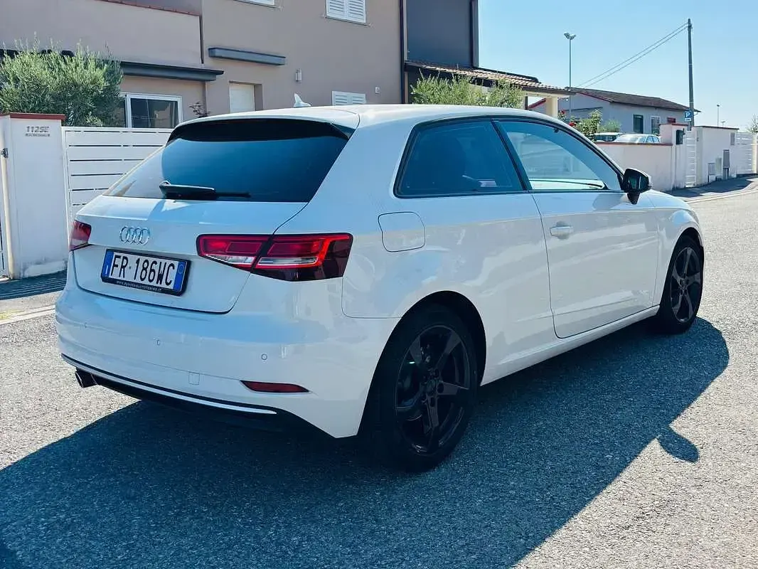 Usata Audi A3 Sport 110 CV (80 kW) 2017 Bianco Berlina