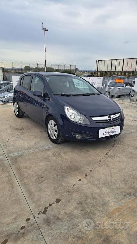 Usata Opel Corsa 95 CV (69 kW) 2011 Blu Berlina