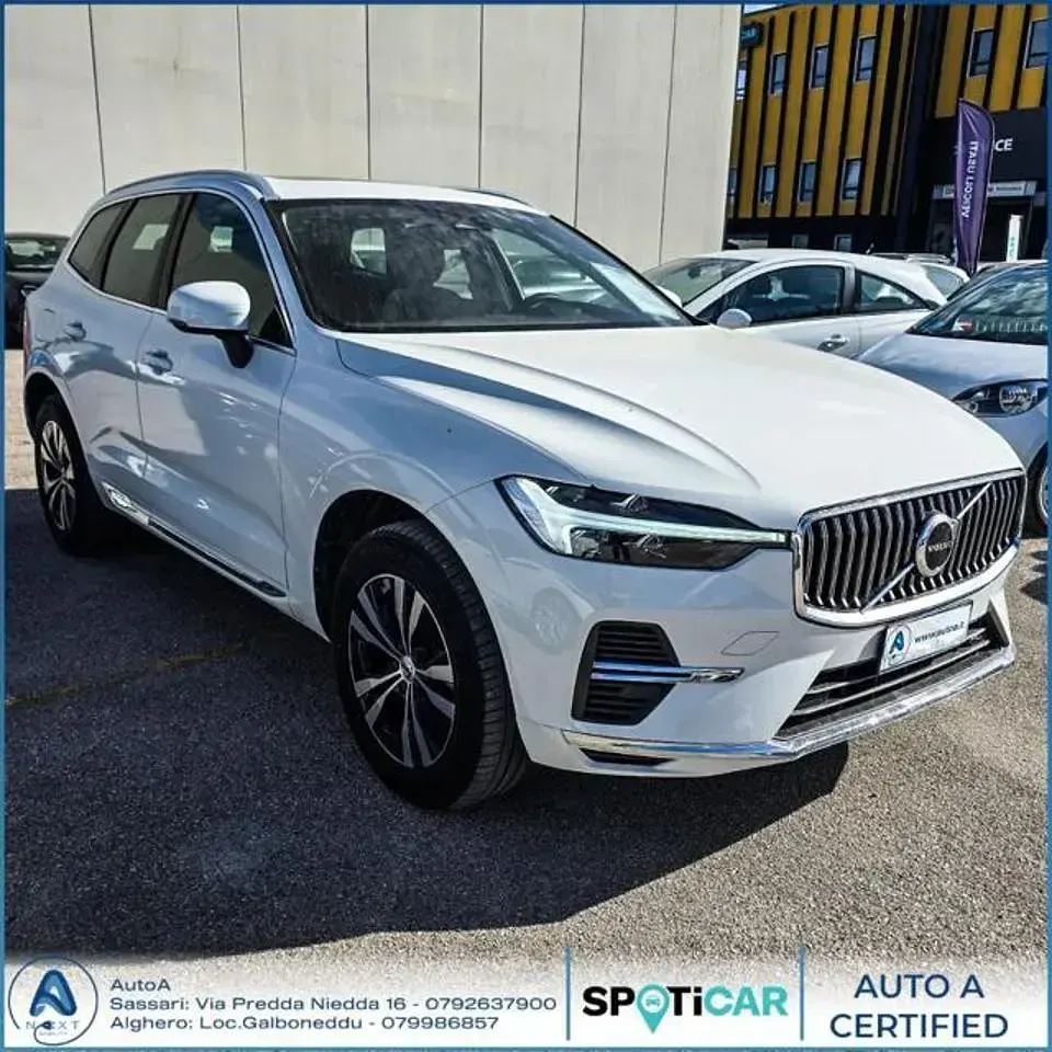 Usata Volvo XC60 Inscription 253 CV (186 kW) 2022 Bianco SUV