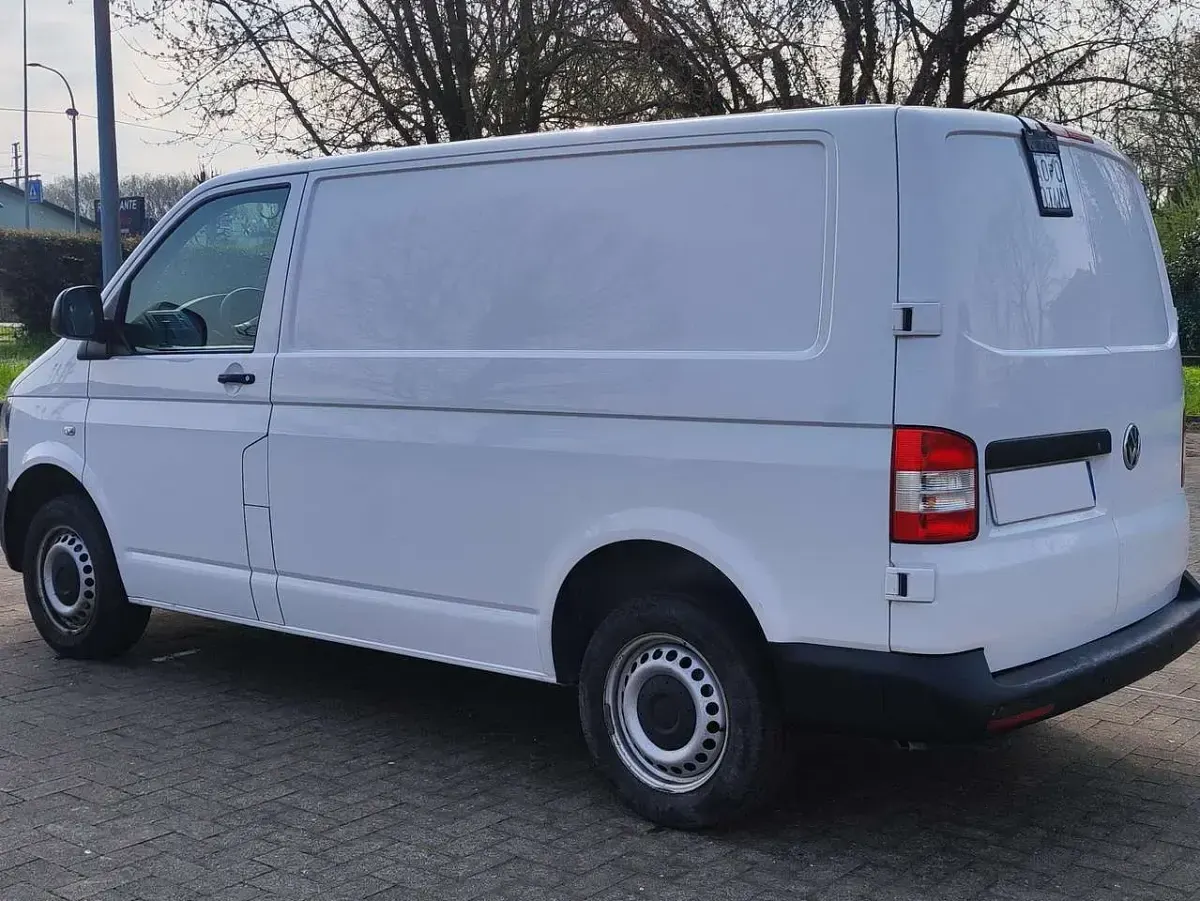 Usata VW Transporter 90 CV (66 kW) 2015 Bianco Furgone