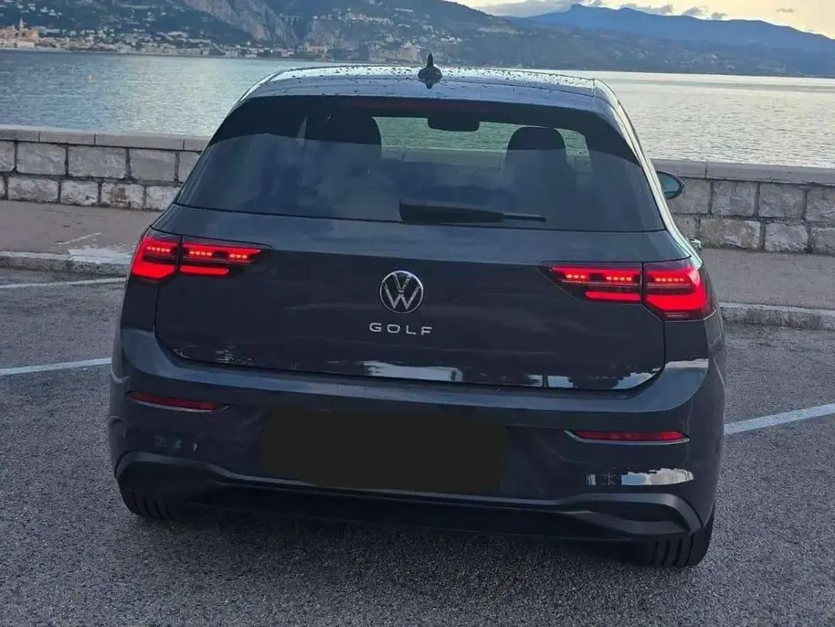Usata VW Golf VIII Edition 150 CV (110 kW) 2024 Grigio Berlina