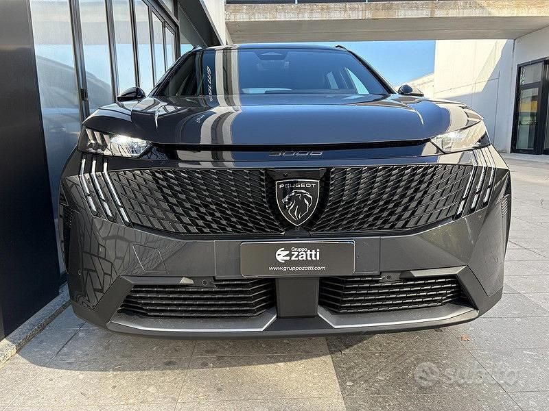 Usata Peugeot 5008 GTi 136 CV (100 kW) 2025 Grigio titanio Monovolume