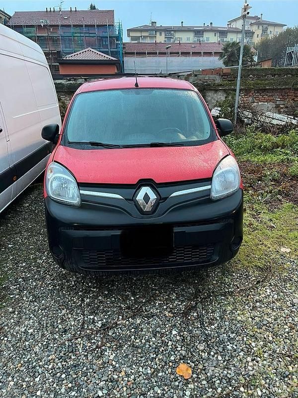 Usata Renault Kangoo 44 kW (60 CV) 2020 Rosso Station wagon