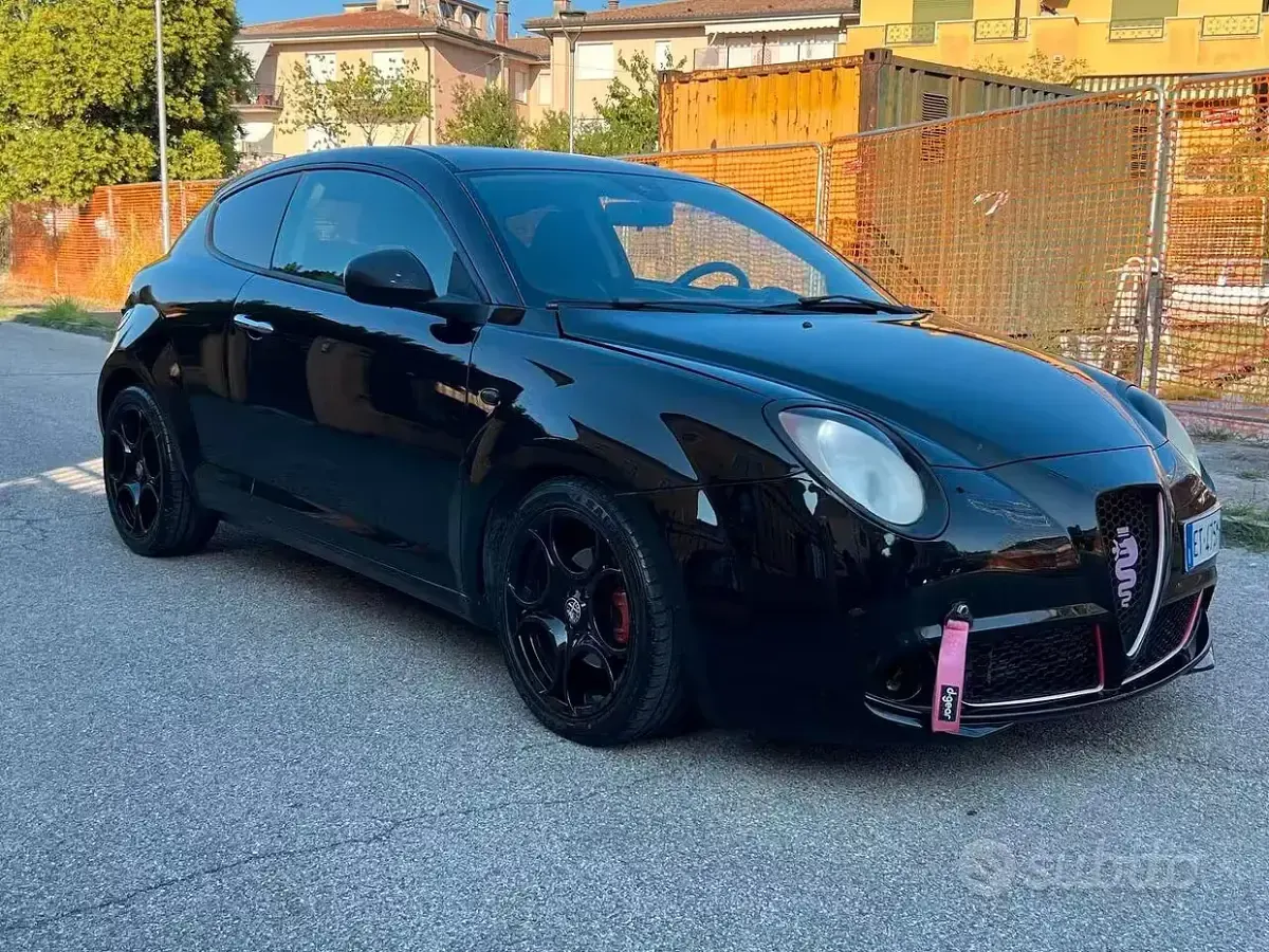 Usata Alfa Romeo MiTo Distinctive 120 CV (88 kW) 2013 Nero Utilitaria