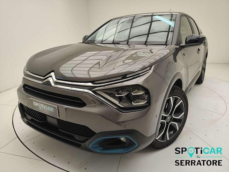 Usata Citroën e-C4 Shine 100 kW (136 CV) 2023 Grigio Berlina