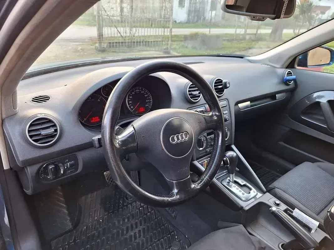 Usata Audi A3 Attraction 140 CV (102 kW) 2004 Utilitaria