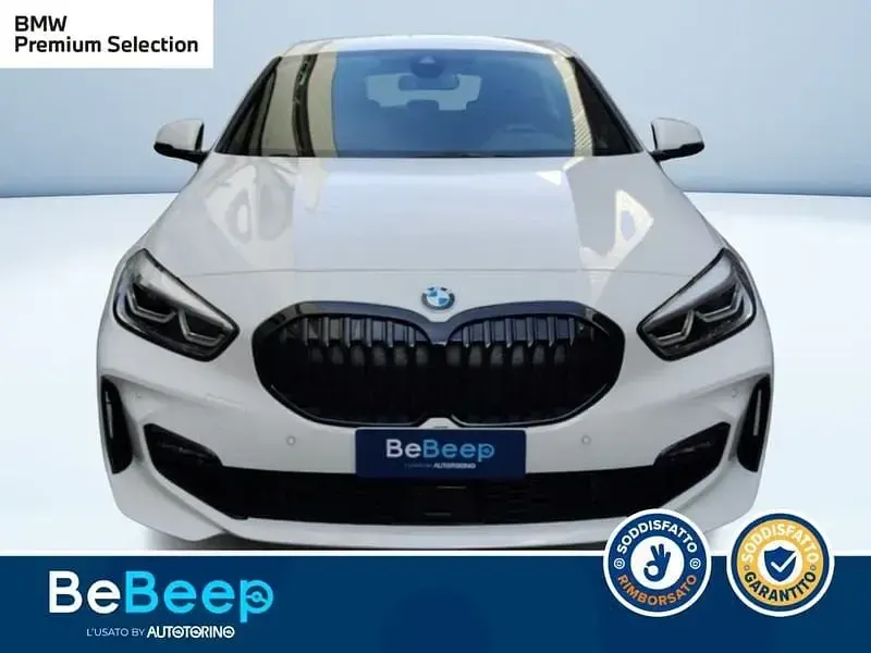 Usata BMW 116 M Sport 116 CV (85 kW) 2022 Bianco pastello Utilitaria