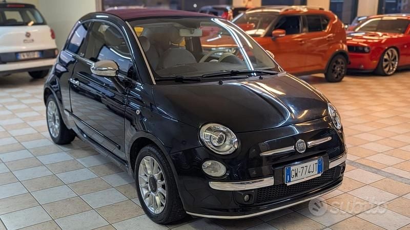 Usata Fiat 500 Lounge 95 CV (69 kW) 2011 Nero Cabrio