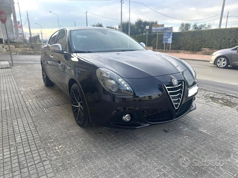 Usata Alfa Romeo Giulietta Progression 105 CV (77 kW) 2015 Nero Utilitaria