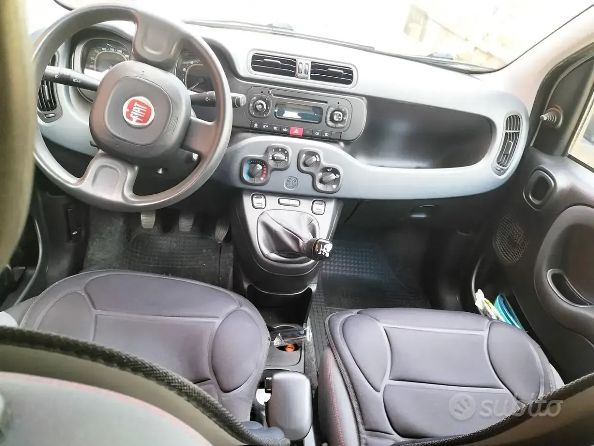 Usata Fiat Panda 69 CV (50 kW) 2018 Utilitaria